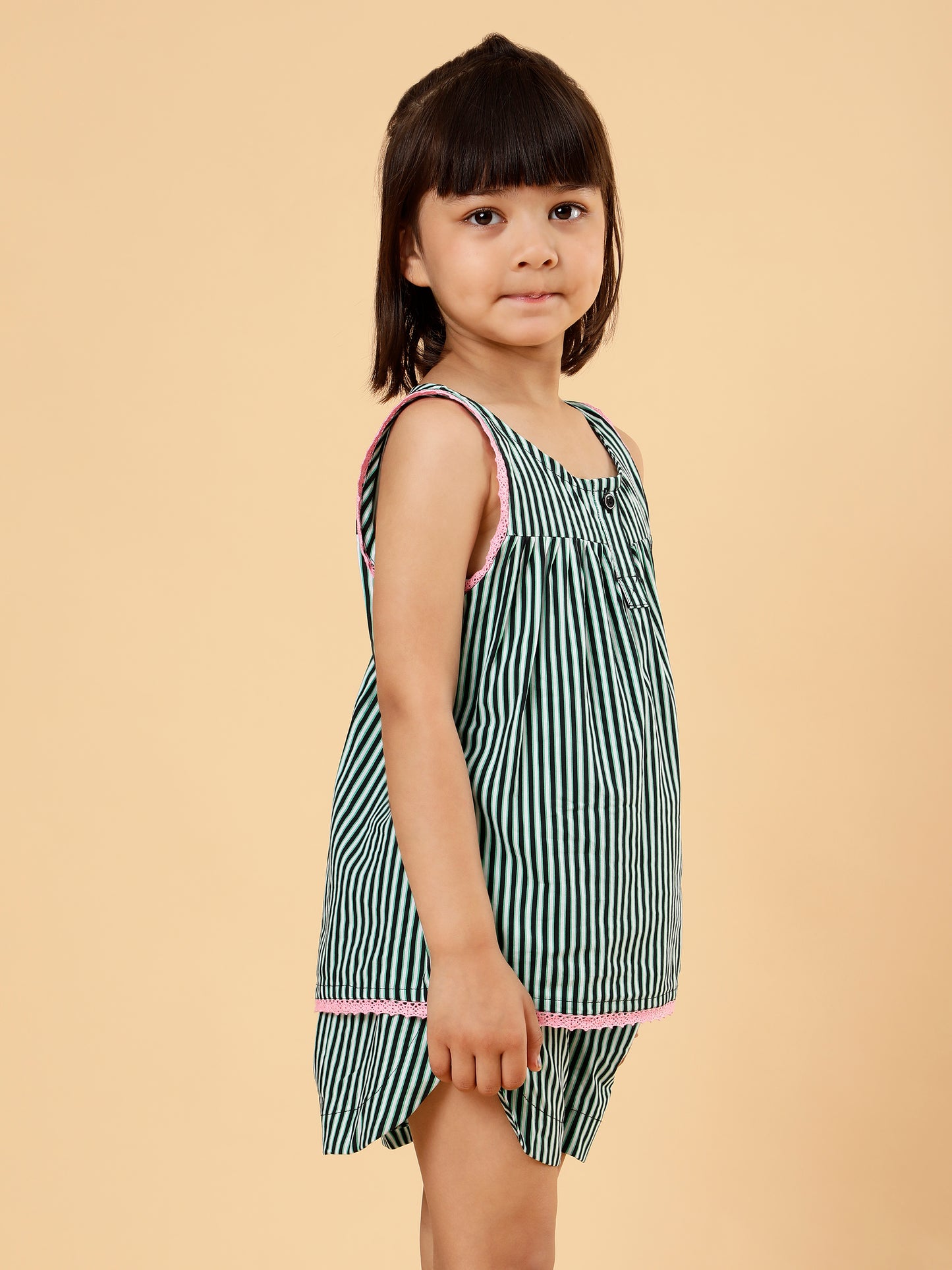 Co-ords Printed Shorts Set For Girls