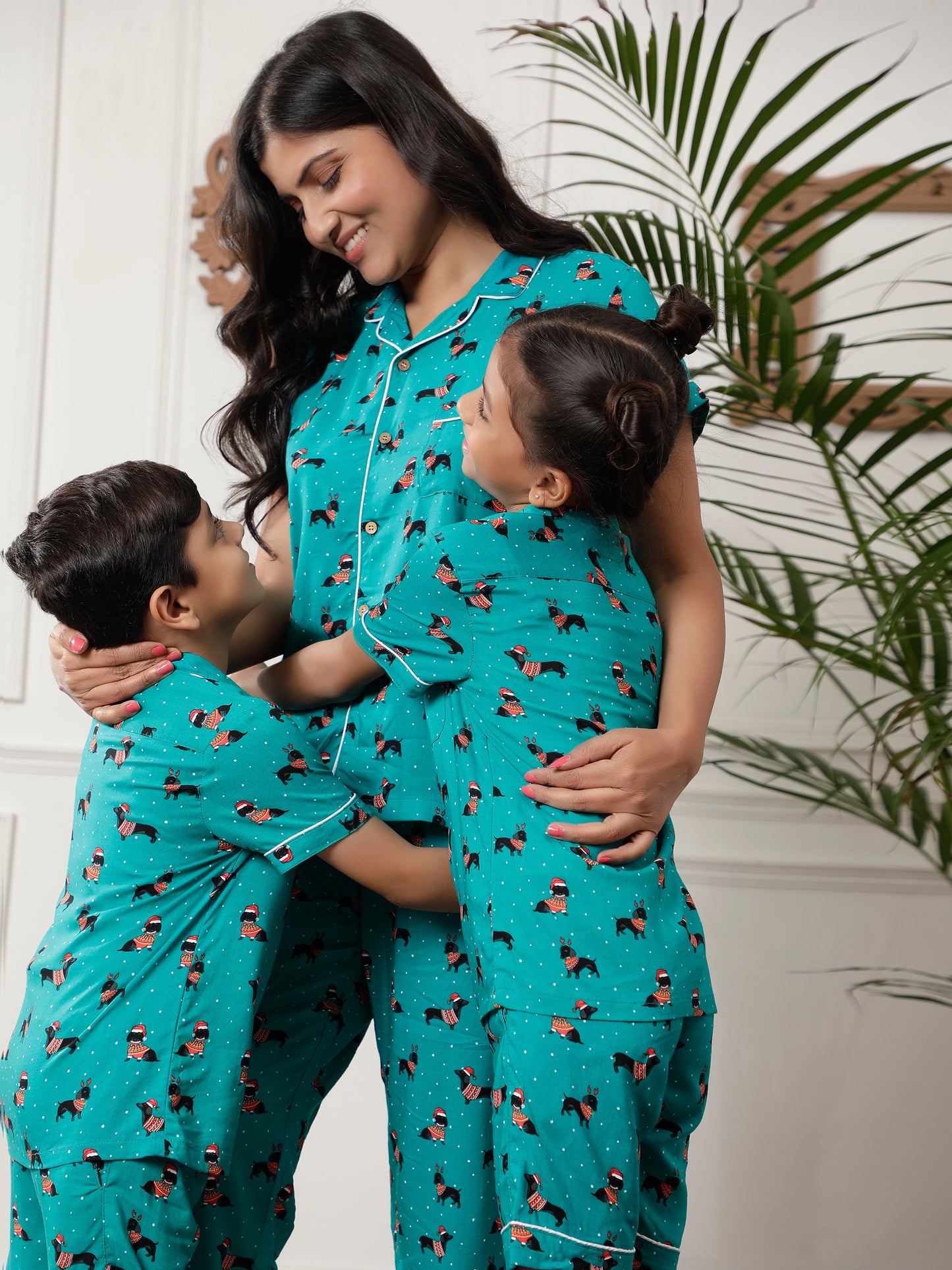 Notched Unisex Night Suits in Dachshund Puppies Print