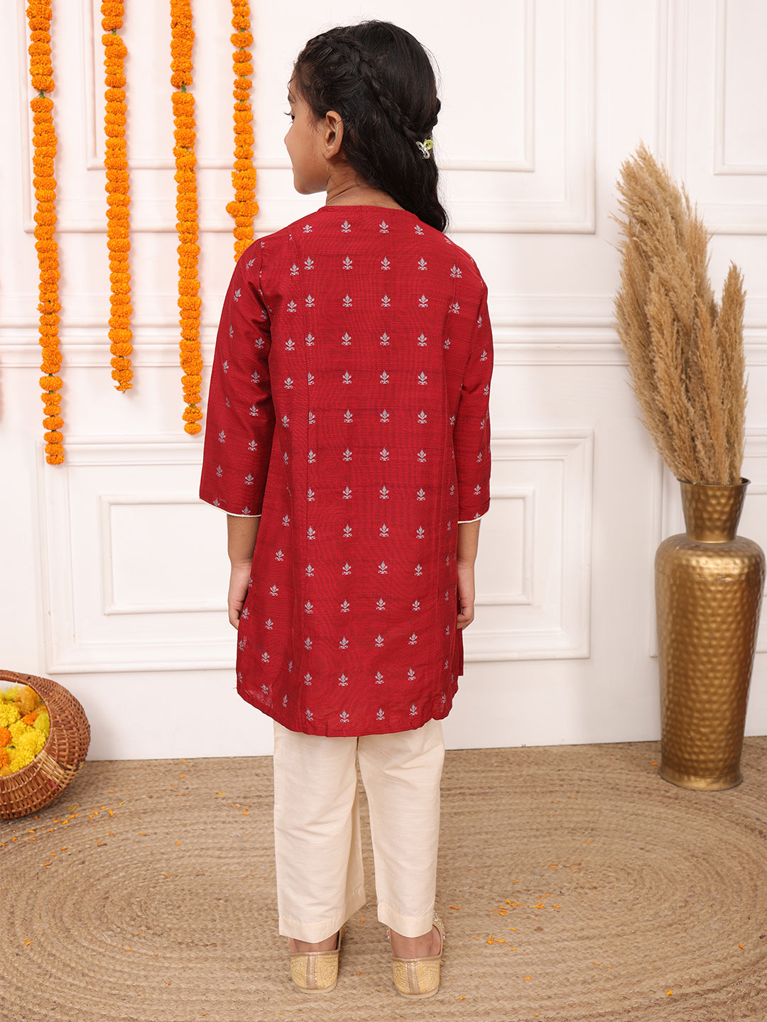 Biglilpeople Girls Woven Geometric Round Neck 3/4th Sleeves 4 Kali Kurta Set