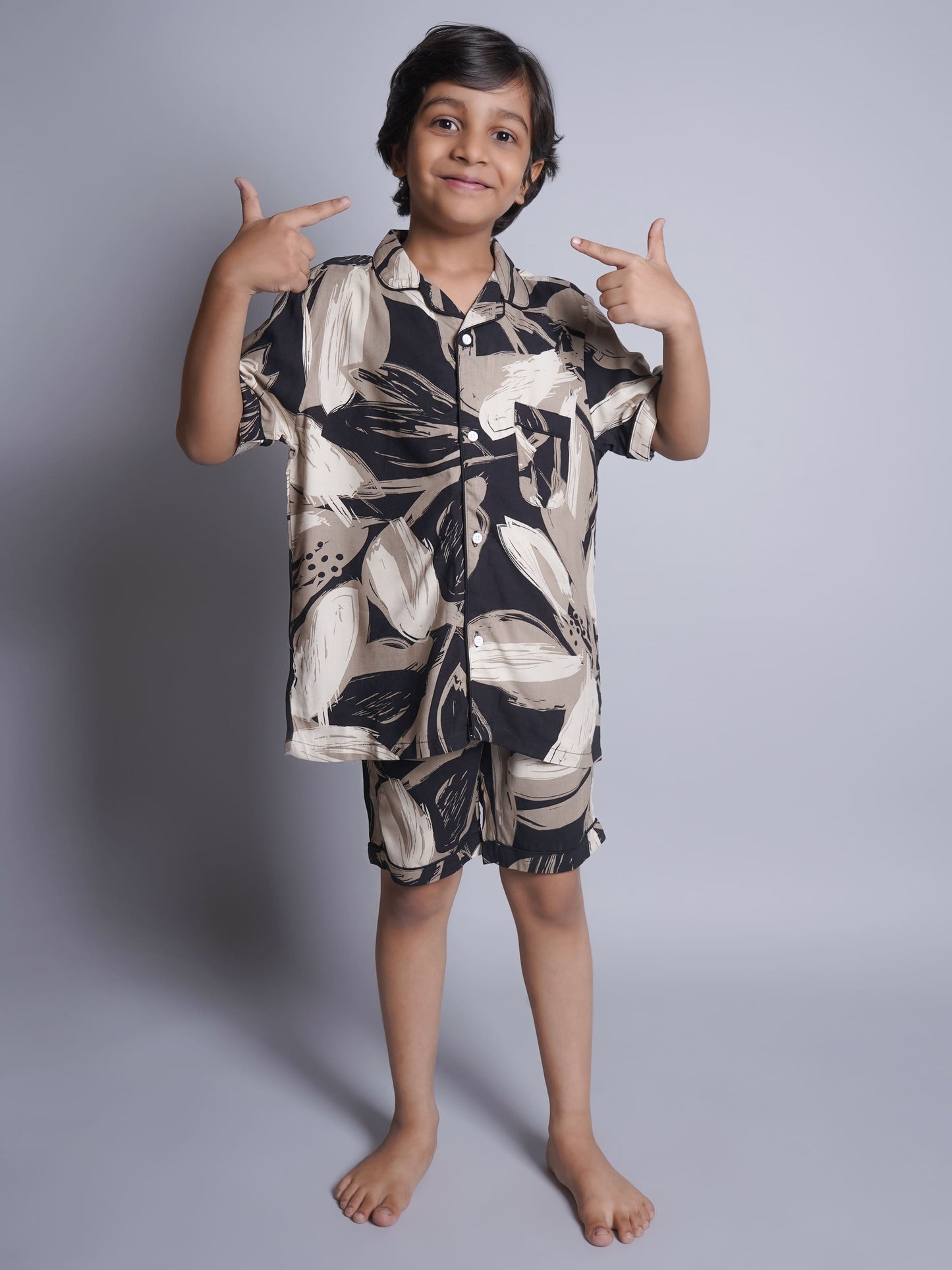 Printed Half Sleeves Night Suits For Boys and Girls