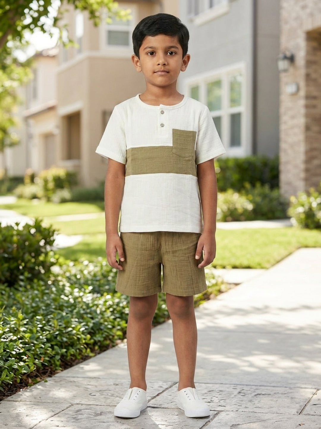 Biglilpeople Boys Organic Soft Crinkled Muslin Off White & Olive Color Shirt & Short