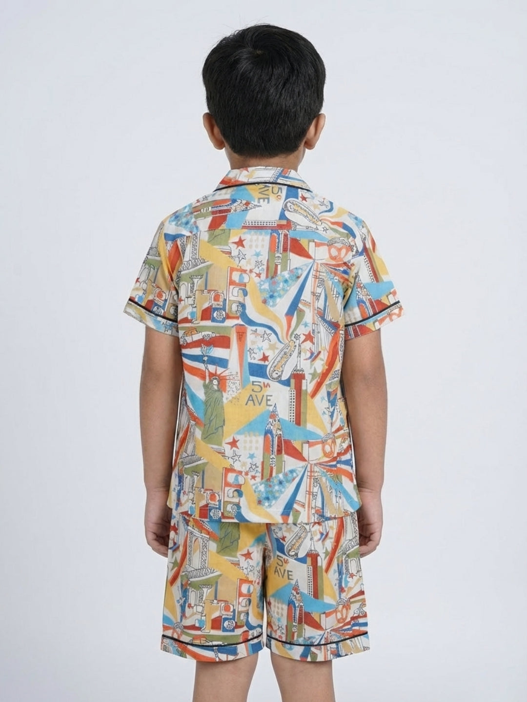 Biglilpeople Conjunto de Pijama de Camiseta de Manga Corta y Pantalones Cortos de Algodón Puro con Estampado NYC Downtown para Niños