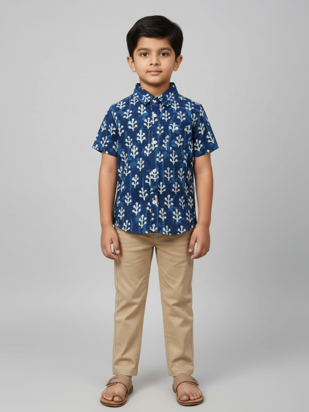 Biglilpeople Boys Navy Blue Cotton Daboo Indigo Print Pure Cotton Spread Collar Shirt