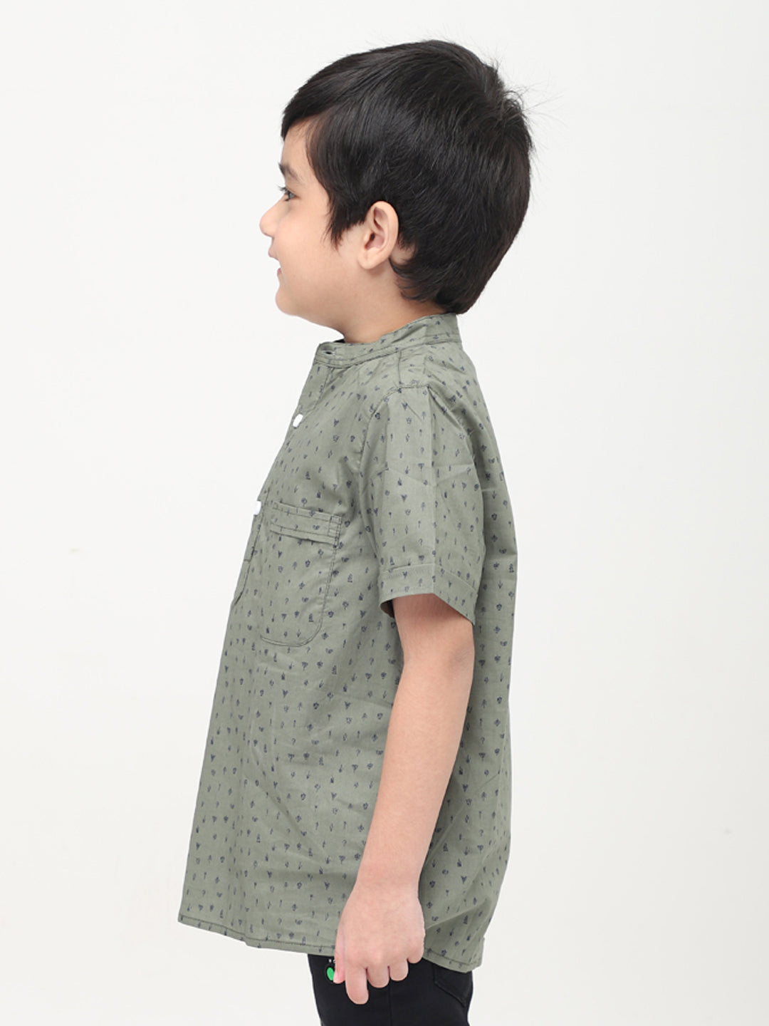 Boys Printed Half Sleeves Casual Shirt