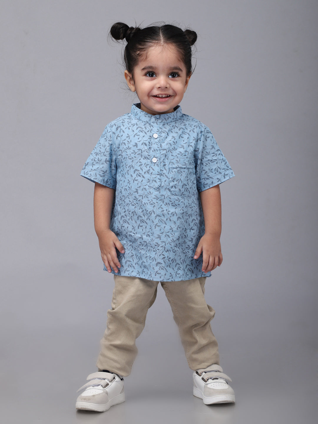 Blue Printed Half Sleeves Casual Shirt