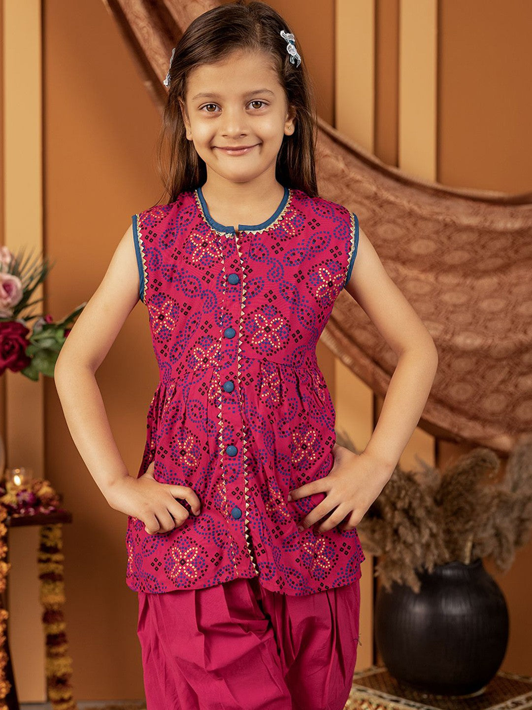 Girls Floral Printed Regular Pure Cotton Kurta with Salwar