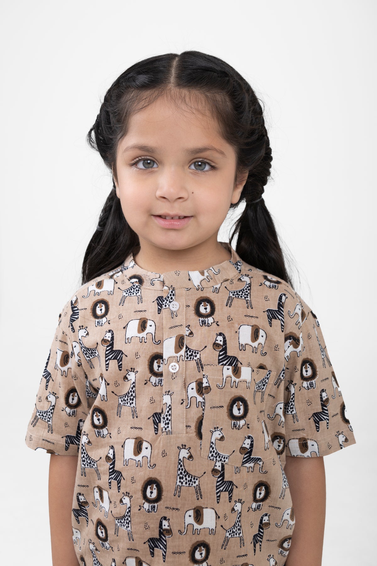 Conjunto unisex de camiseta y pantalón corto de algodón de media manga para niños (estampado de animales)