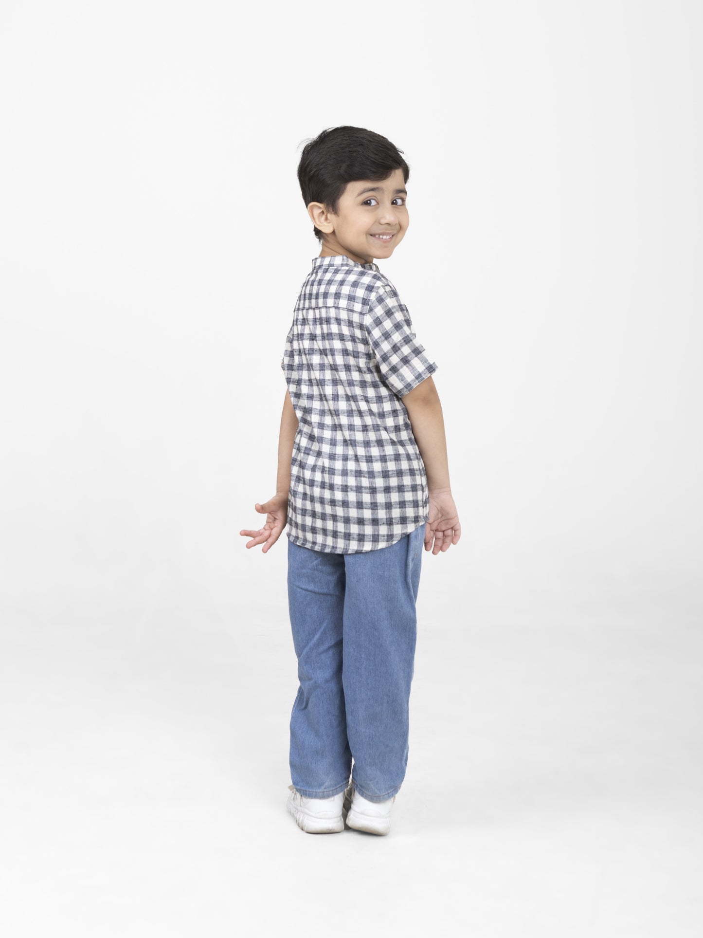 Boys Cotton Half Sleeves Mandarin Collar Shirts (Navy Blue)