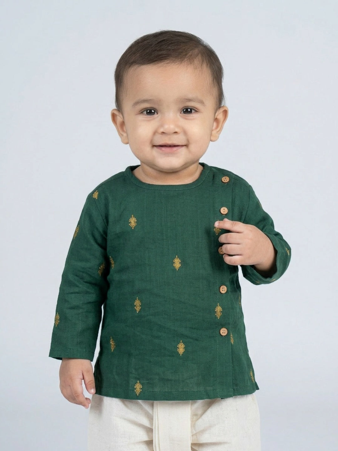 Infants round neck Green color cotton dhoti kurta set with side button closure