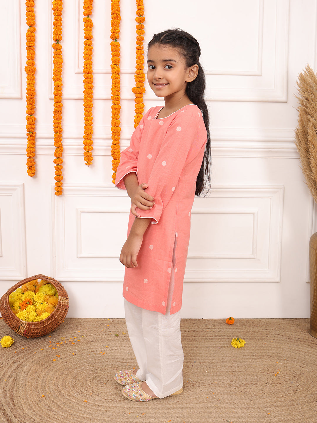Biglilpeople Girls Woven Polka Dot Round Neck 3/4th Sleeves Kurta Set