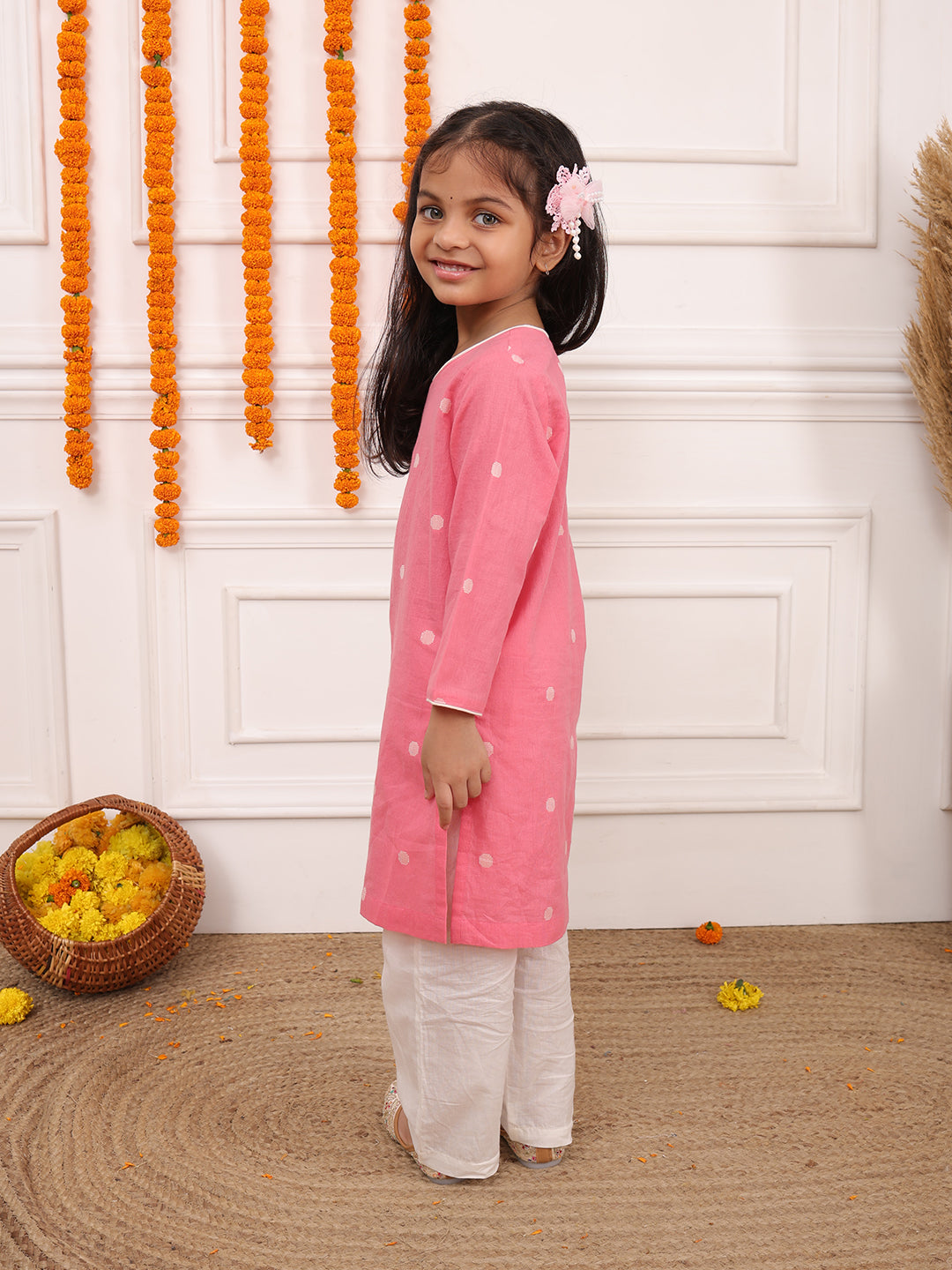 Biglilpeople Girls Woven Polka Dot Round Neck Long Sleeves Kurta Set