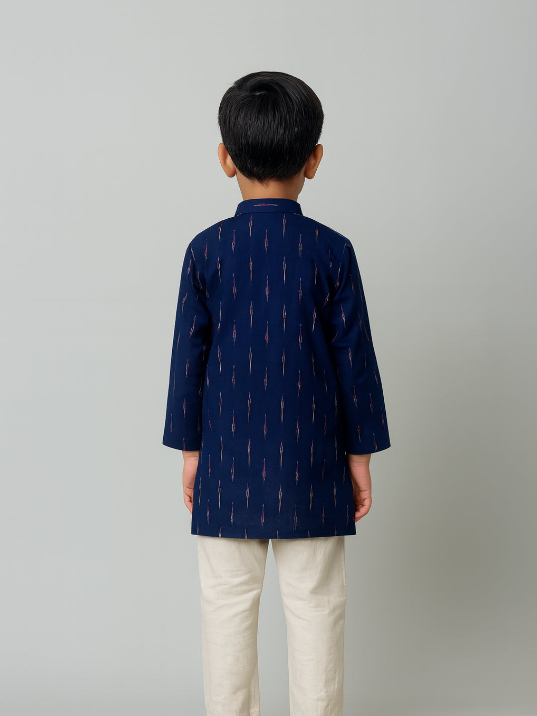 Conjunto de Kurta y Pijama para Niño con Cuello Mandarín Estampado y Manga Larga de Biglilpeople