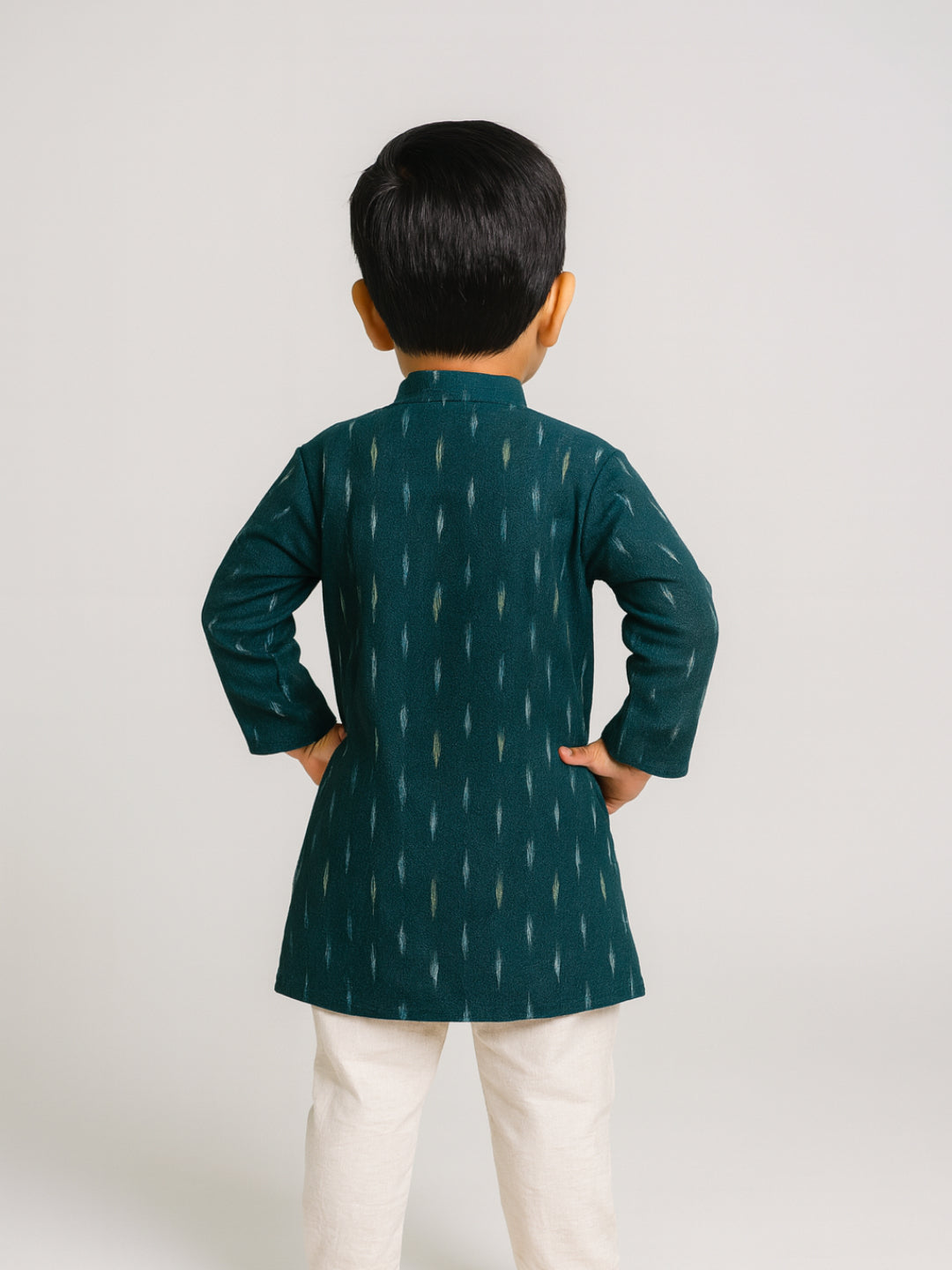 Biglilpeople Boys Printed Mandarin Collar Full Sleeves Kurta and Pyjama Set
