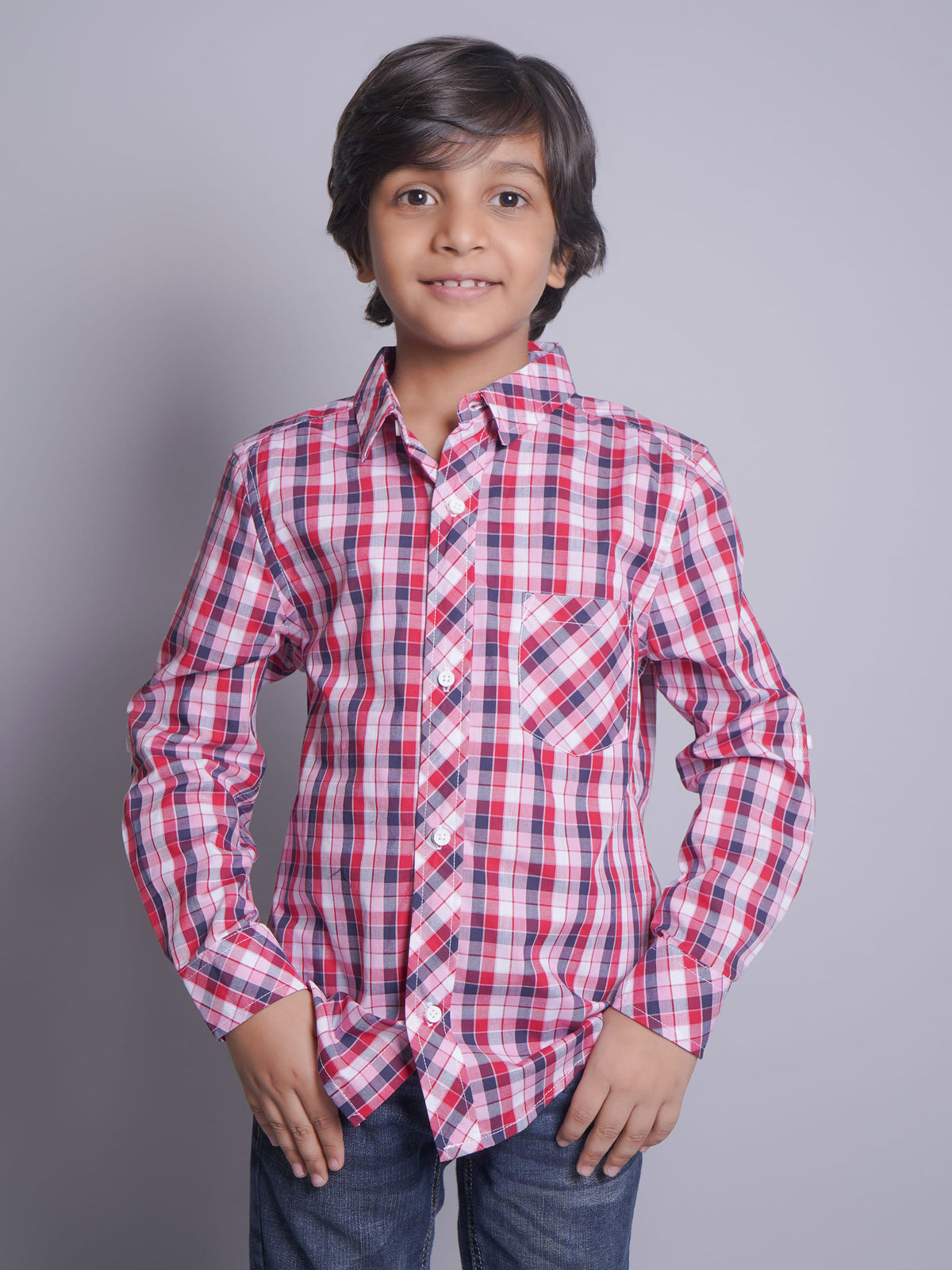 Camisa informal roja a cuadros de manga larga