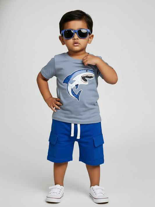 Biglilpeople Boys Graphic Print T-Shirt and Cargo Shorts Set with Sunglasses