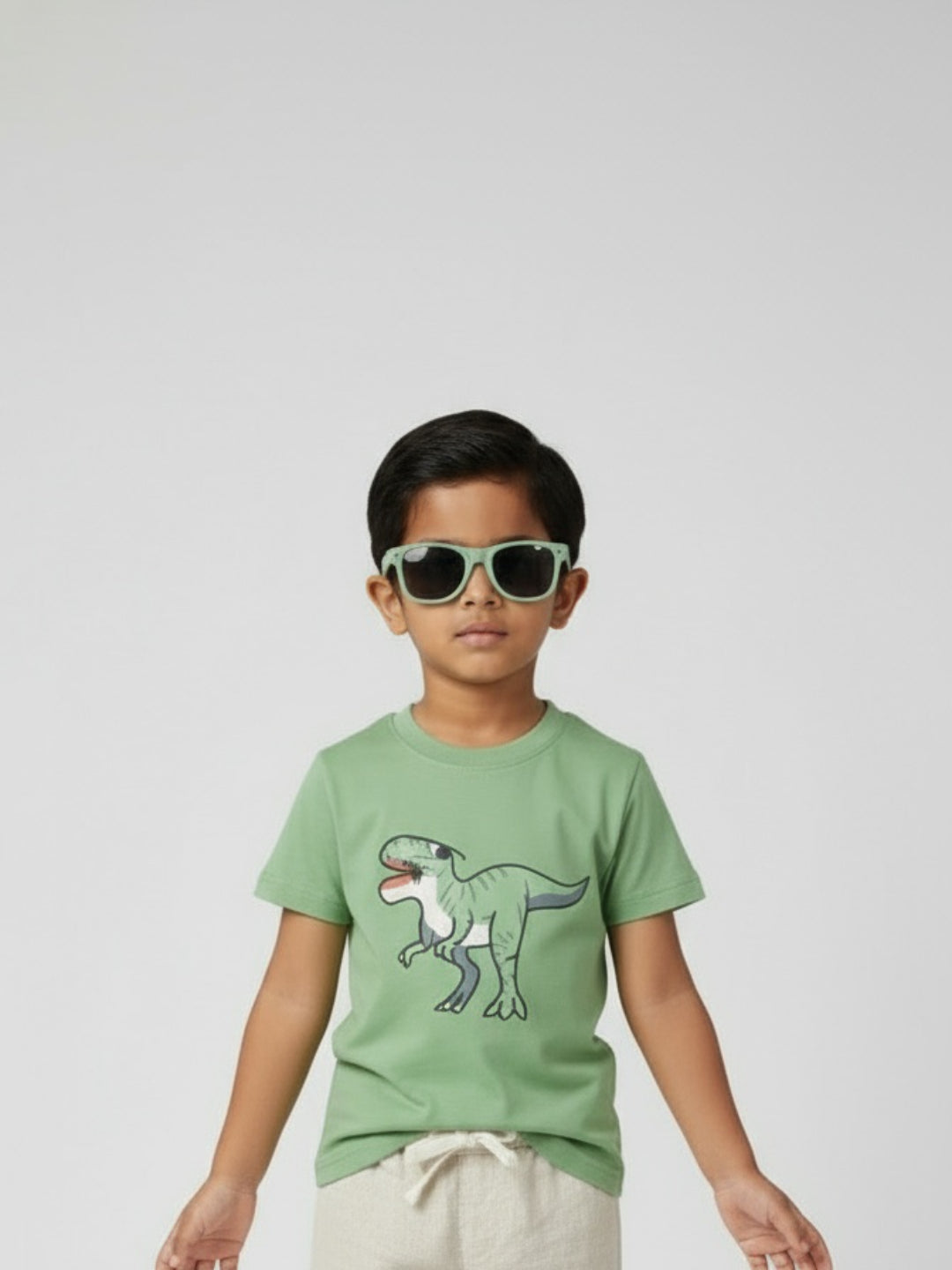 Biglilpeople Boys Graphic Print T-Shirt and Cargo Shorts Set with Sunglasses