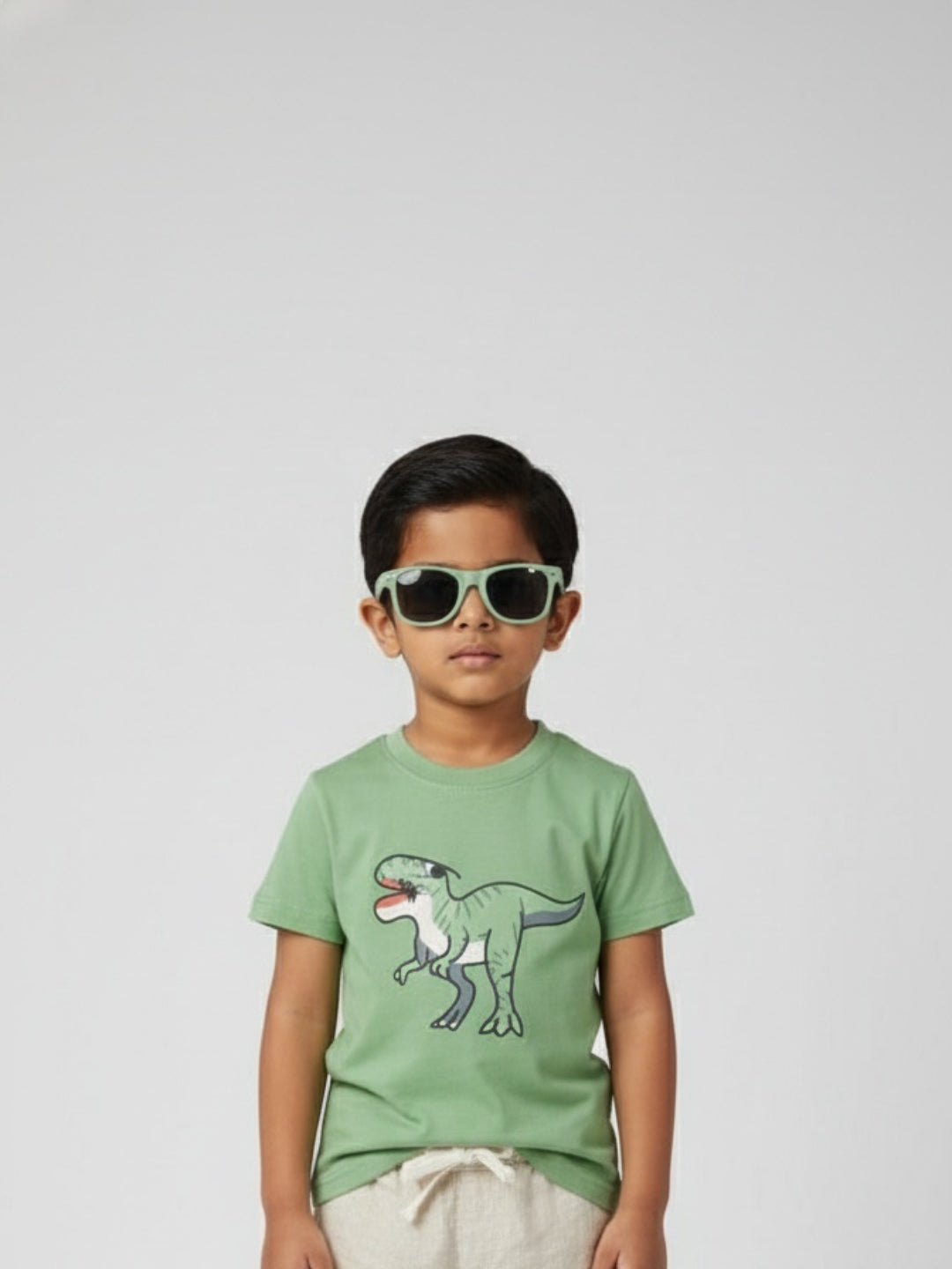 Biglilpeople Boys Graphic Print T-Shirt and Cargo Shorts Set with Sunglasses