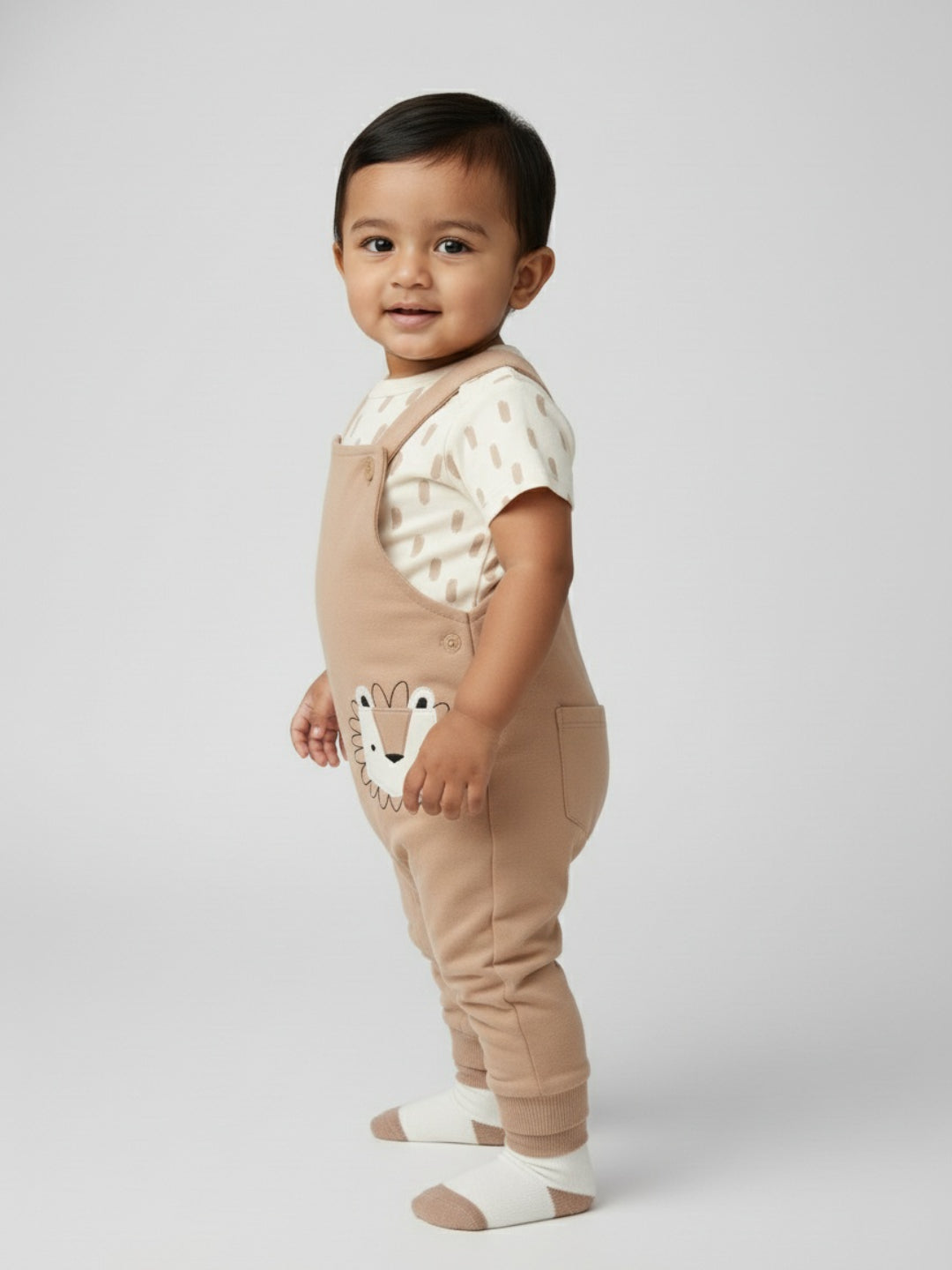 Biglilpeople Baby Boys Applique Bunny Dungaree Set with Socks