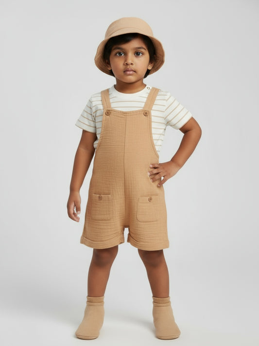 Biglilpeople Boys Solid Dungaree and T-Shirt Set with Hat