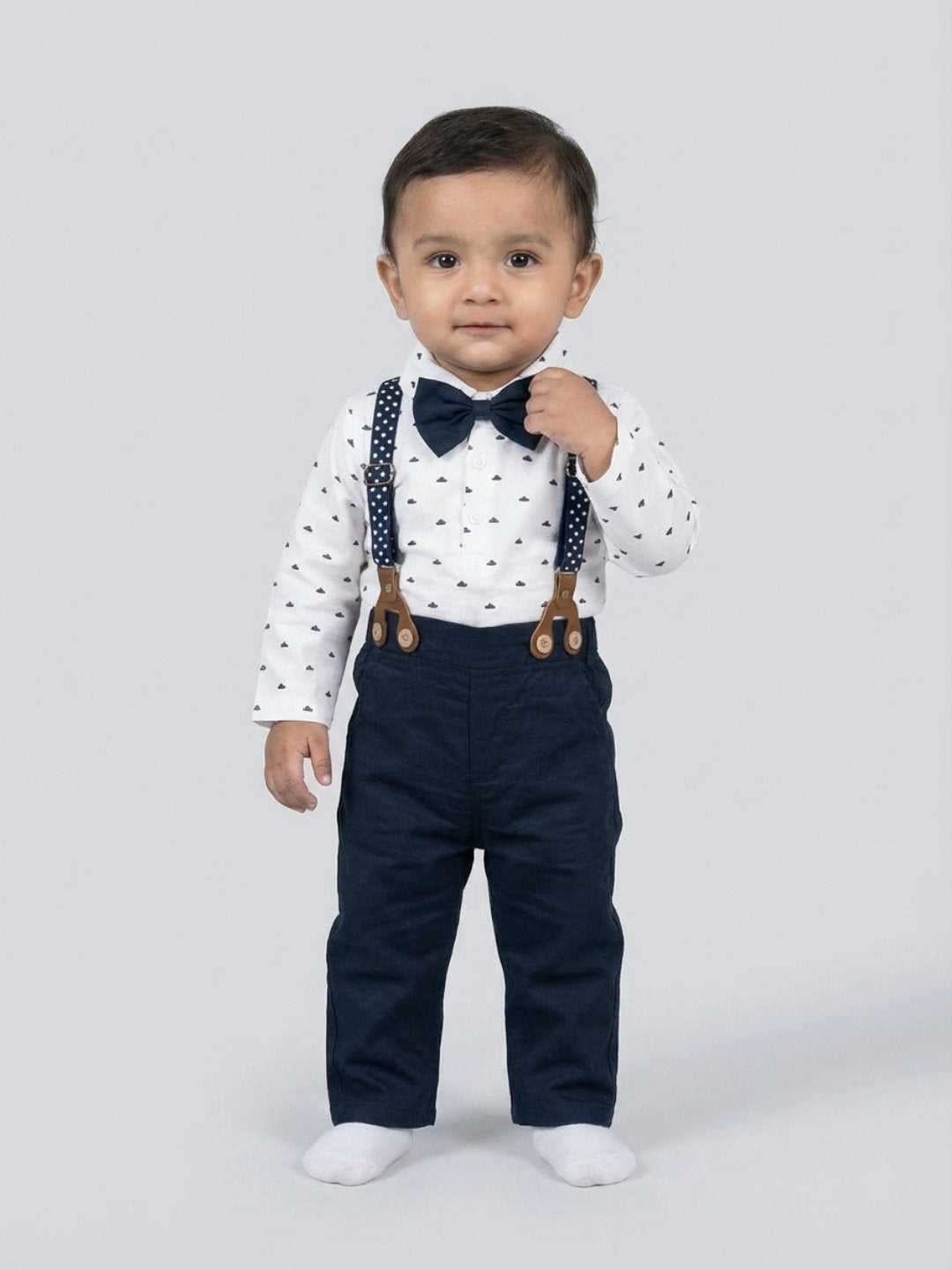 Biglilpeople Boys Navy Blue Spread Collar Full Sleeves Bow Tie & Suspenders Formal Set