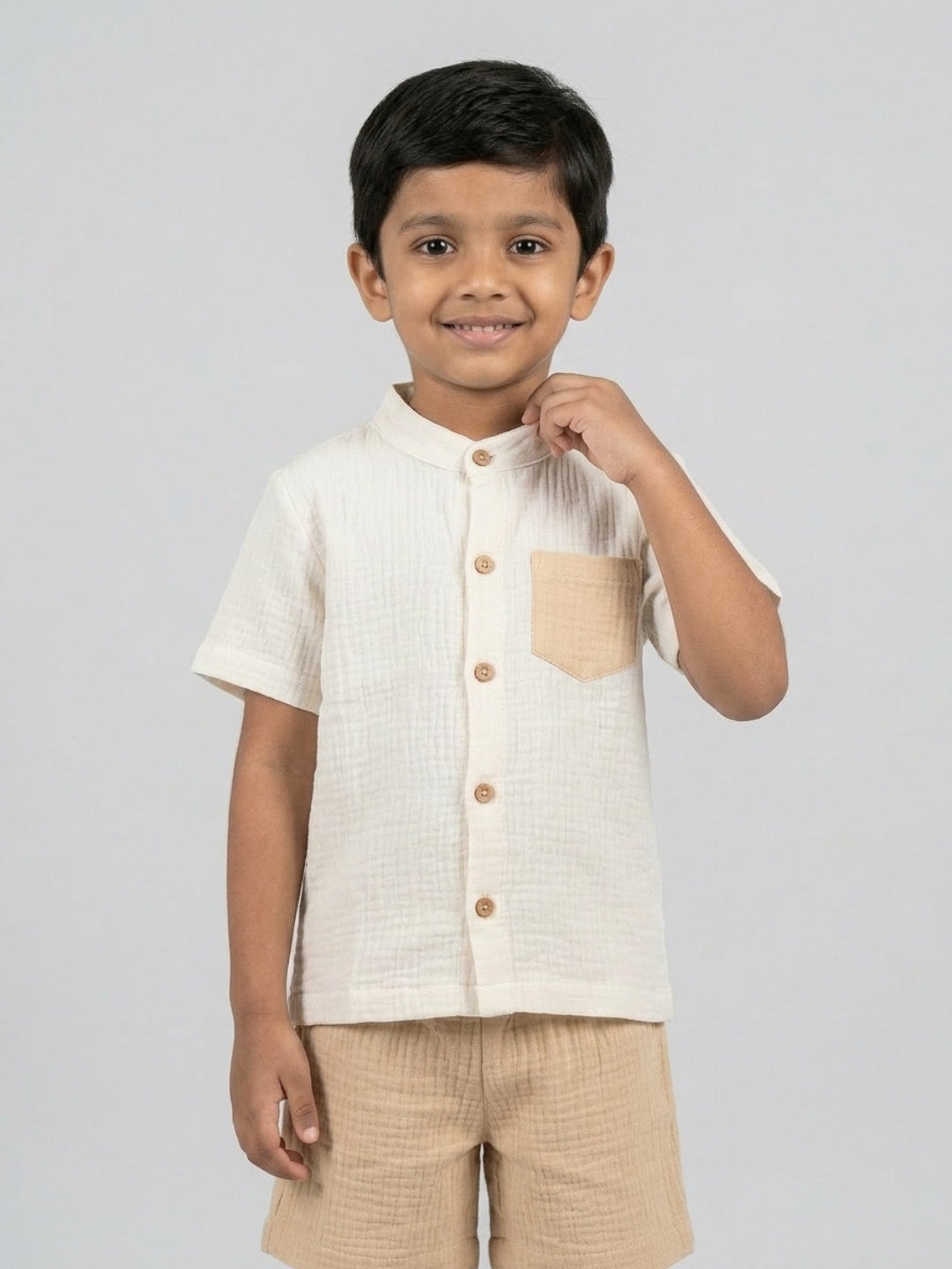 Biglilpeople Boys Organic Soft Crinkled Muslin Off White Mandarin Collar Shirt & Beige Short
