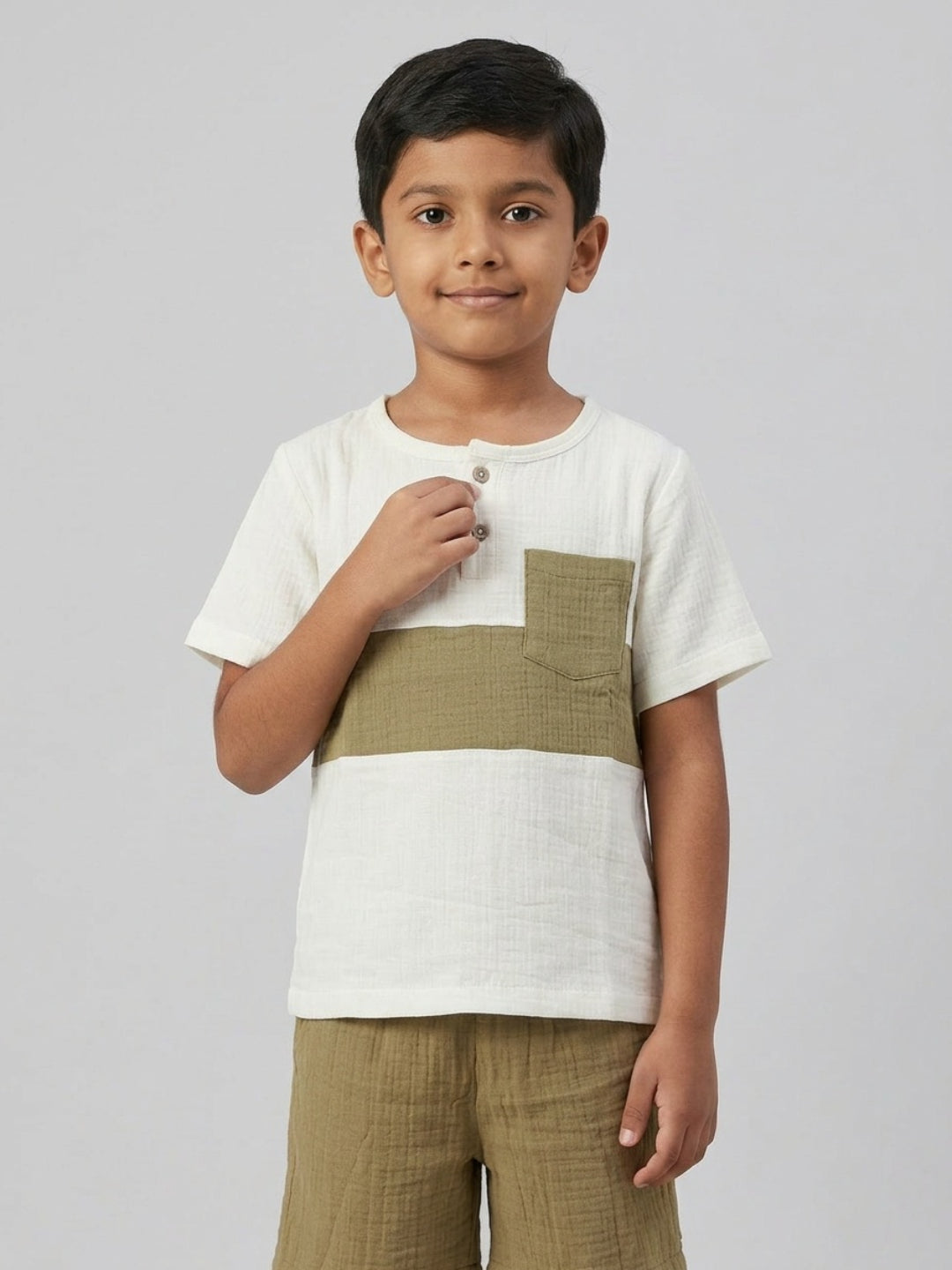 Biglilpeople Boys Organic Soft Crinkled Muslin Off White & Olive Color Shirt & Short