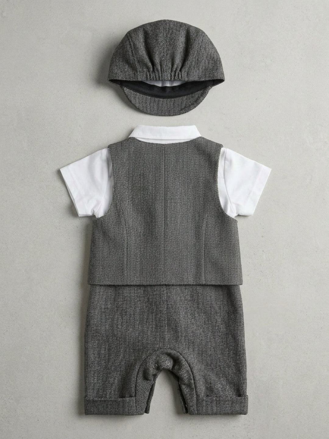 Conjunto de traje para bebé niño Biglilpeople: Camisa con chaleco, pantalón con tirantes, gorra y pajarita clásica