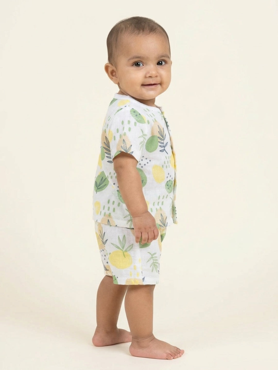 Biglilpeople Unisex Multicolor Fruit & Leaf Print Round Neck Short Sleeves Clothing Set