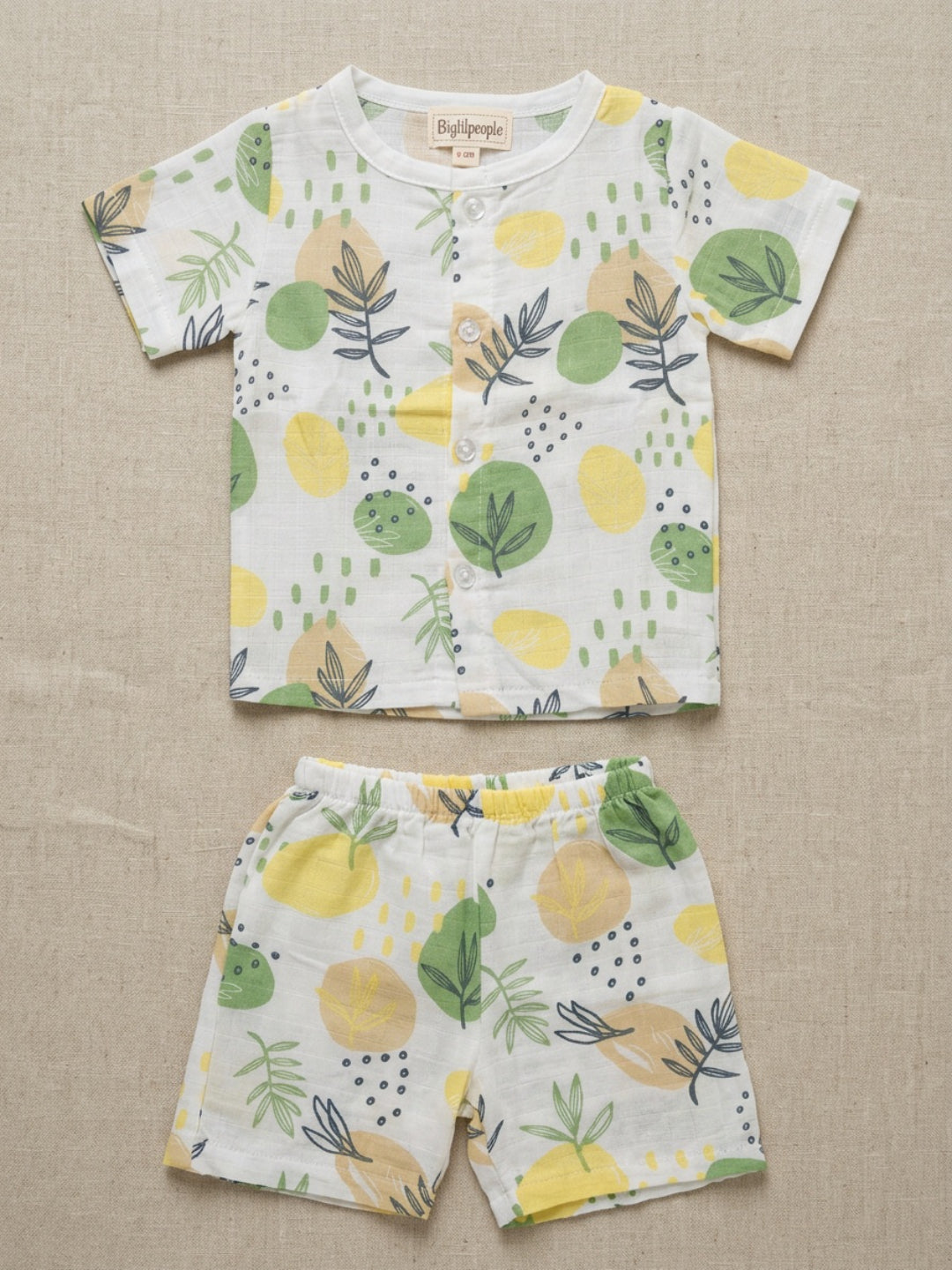 Biglilpeople Unisex Multicolor Fruit & Leaf Print Round Neck Short Sleeves Clothing Set