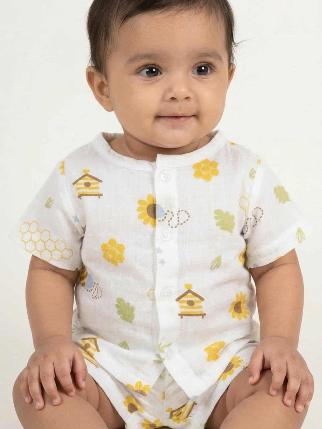 Biglilpeople Unisex Multicolor Floral & Honeybee Round Neck Short Sleeves Clothing Set