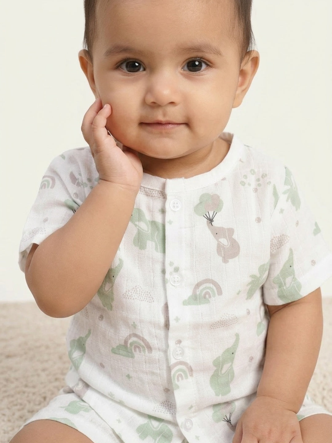 Biglilpeople Unisex Multicolor Elephant & Rainbow Round Neck Short Sleeves Clothing Set