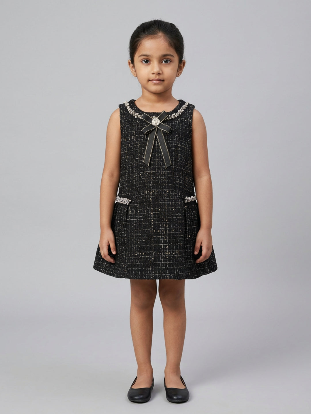 Biglilpeople Girls Black Tweed Bow Detailed Round Neck Sleeveless A-Line Dress