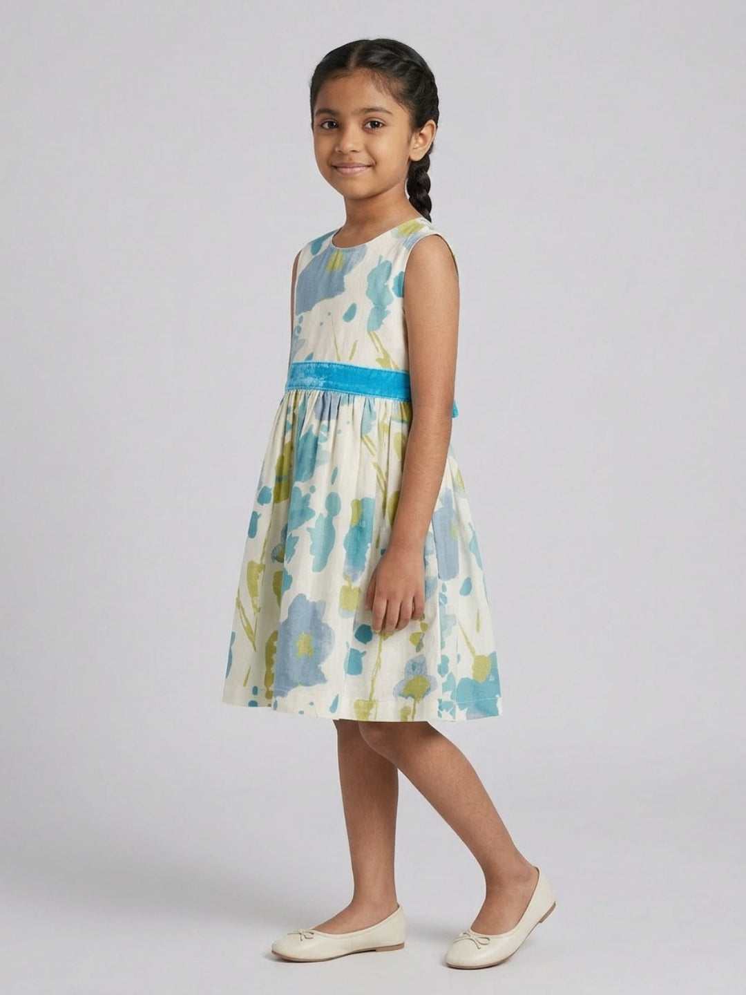 Biglilpeople Girls Multicolor Abstract Print Round Neck Sleeveless A-Line Dress