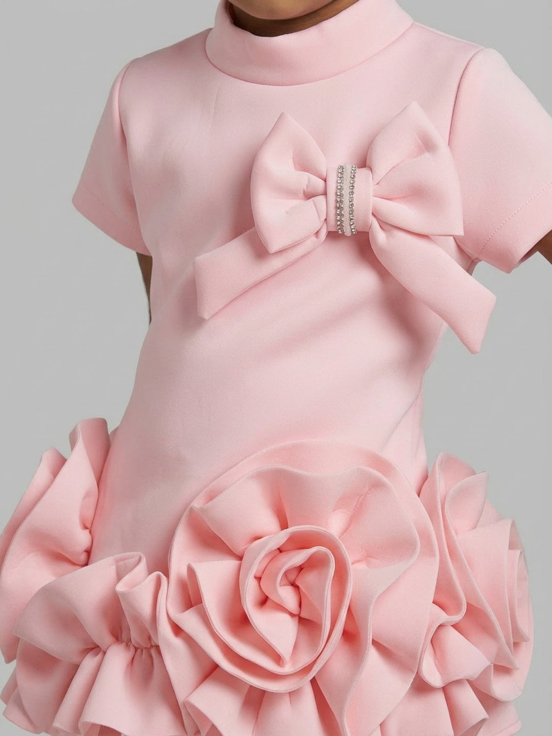 Vestido de línea A con cuello alto, manga corta y flores 3D de color rosa para niñas de Biglilpeople