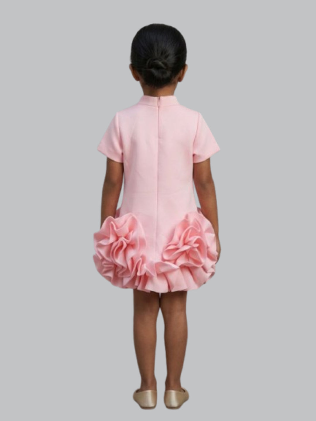 Vestido de línea A con cuello alto, manga corta y flores 3D de color rosa para niñas de Biglilpeople