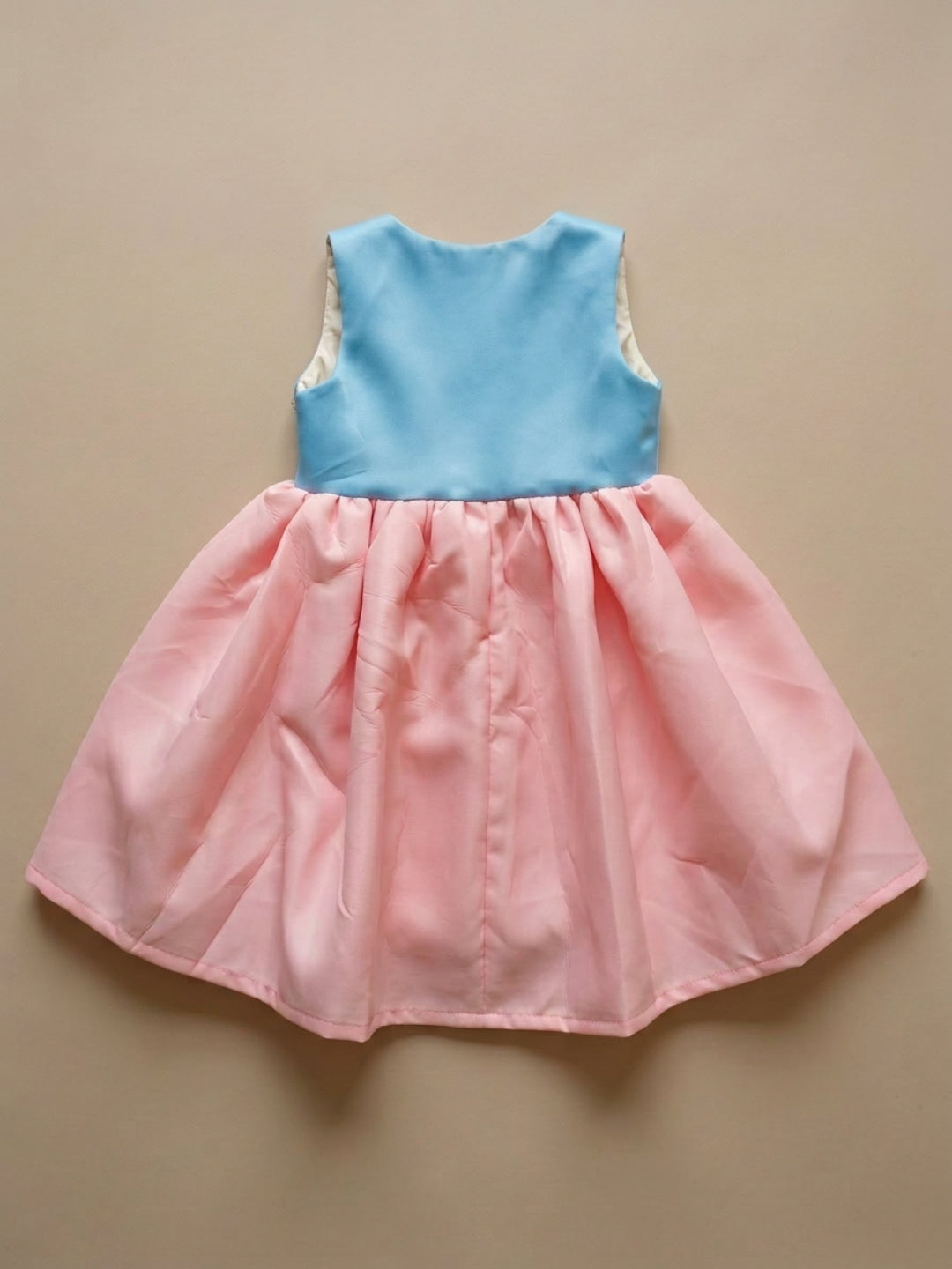 Biglilpeople Girls Multicolour Color-Blocked 3D Floral Round Neck Sleeveless Fit & Flare Dress