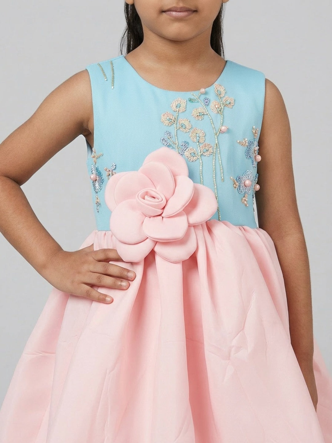 Biglilpeople Girls Multicolour Color-Blocked 3D Floral Round Neck Sleeveless Fit & Flare Dress