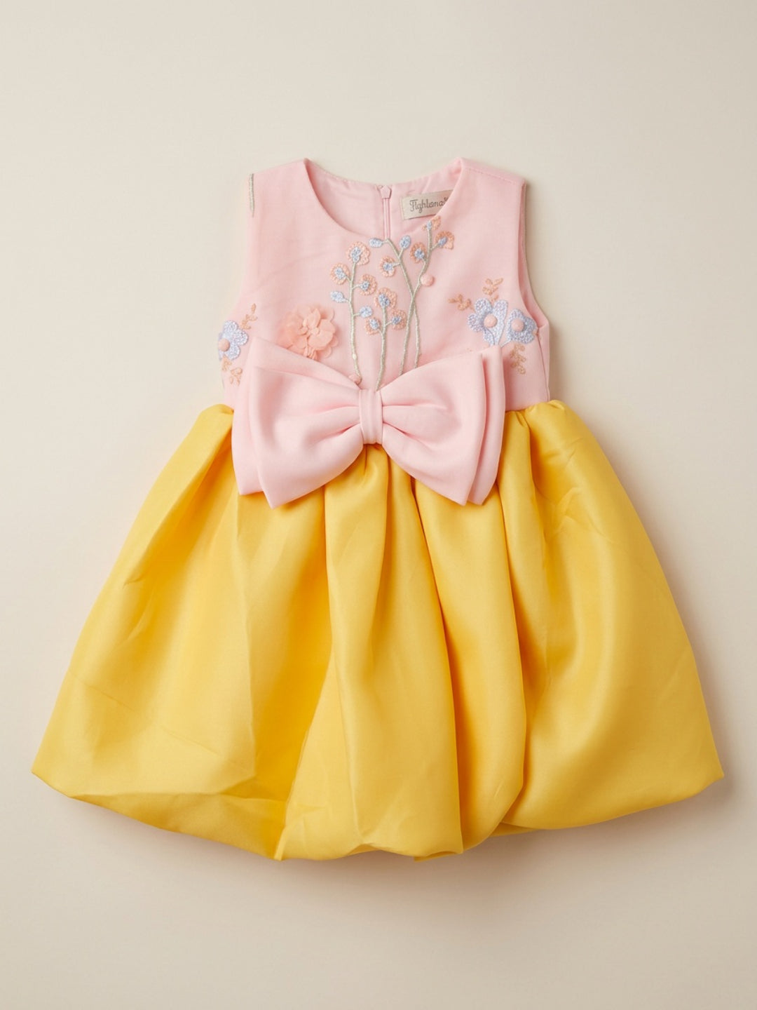 Biglilpeople Girls Multicolour Color-Blocked Bow Round Neck Sleeveless Fit & Flare Dress