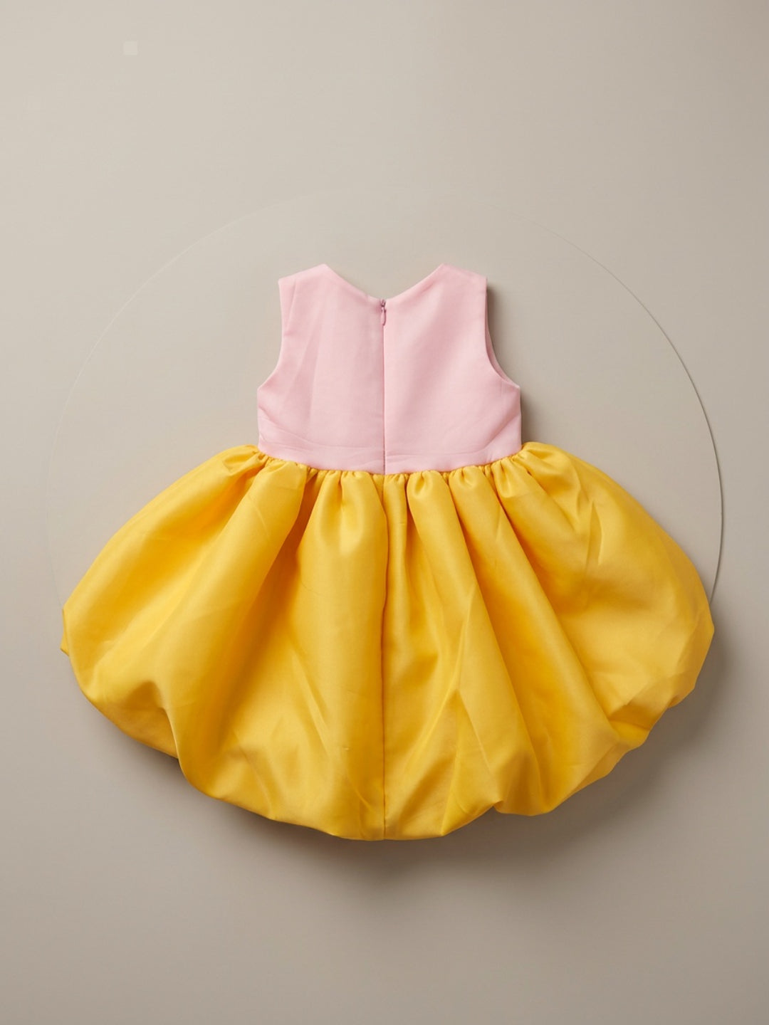 Biglilpeople Girls Multicolour Color-Blocked Bow Round Neck Sleeveless Fit & Flare Dress