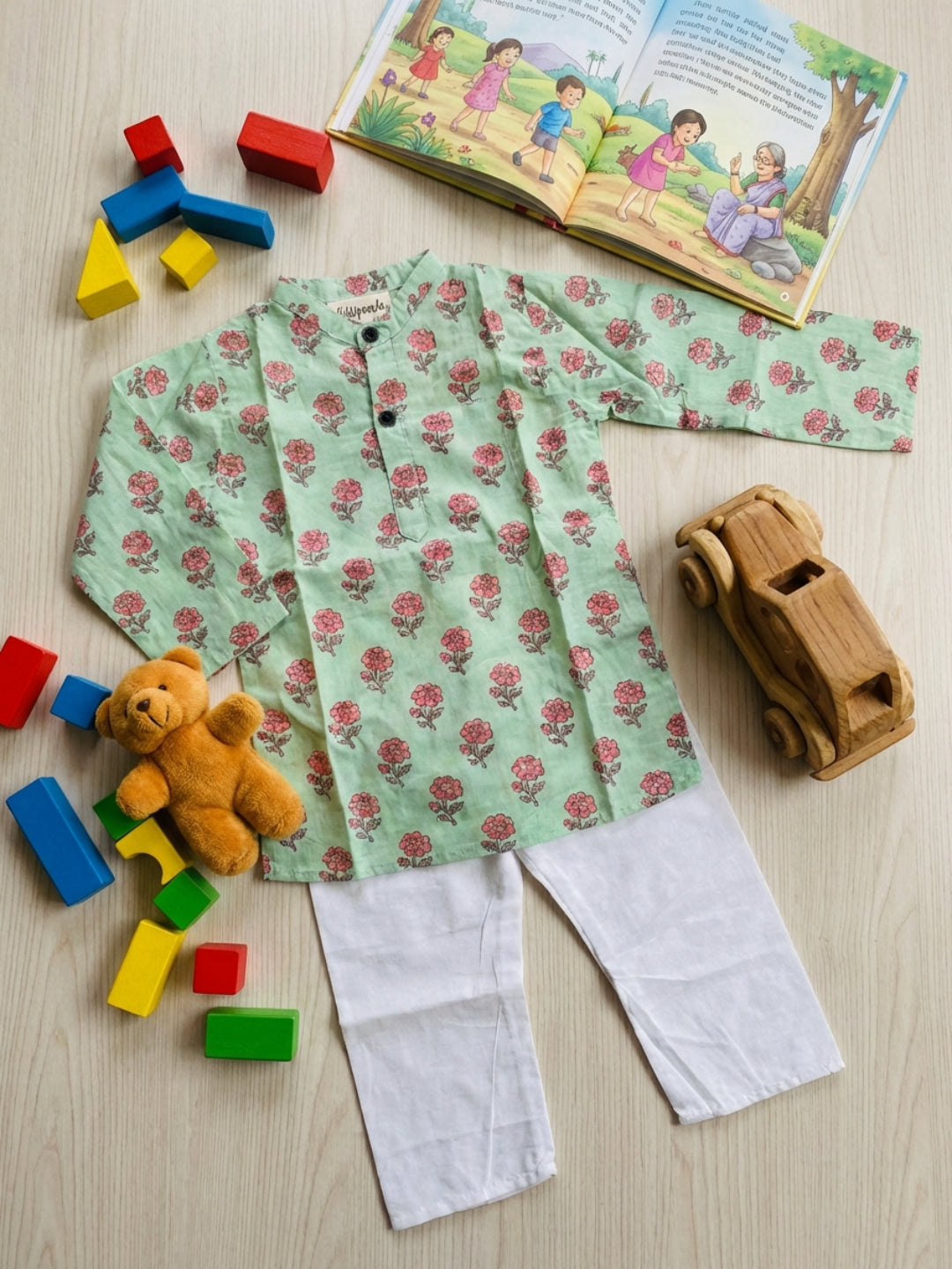 Biglilpeople Boys Green Floral Print Mandarin Collar Full Sleeves Straight Kurta Pyjamas Set