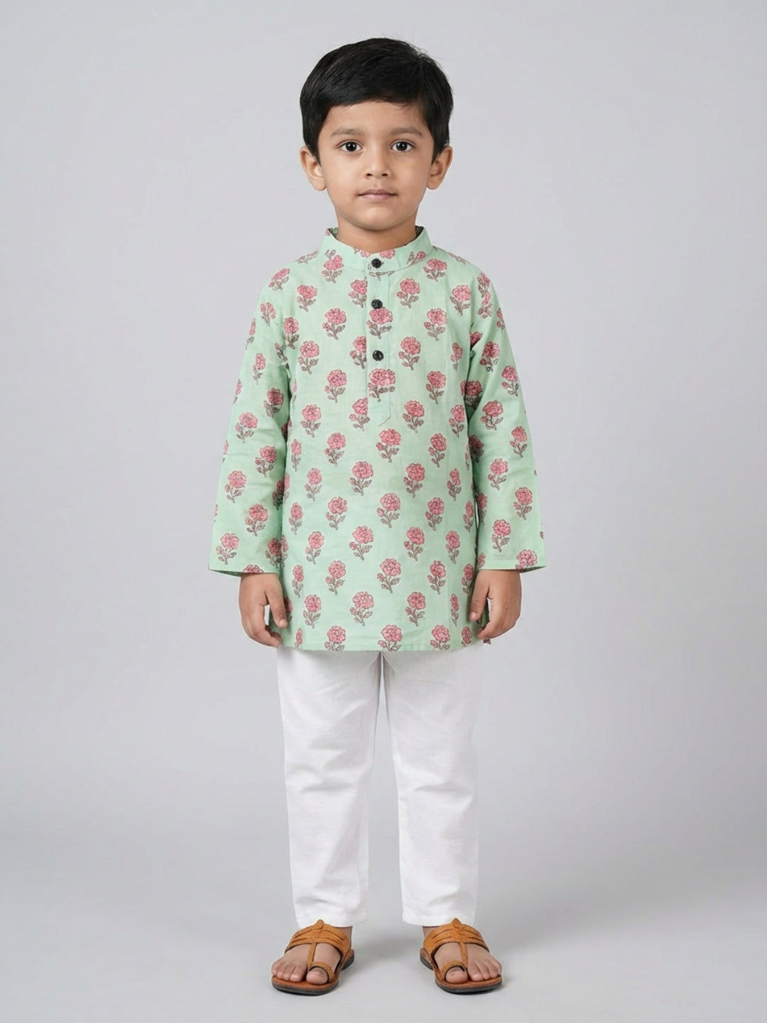 Biglilpeople Boys Green Floral Print Mandarin Collar Full Sleeves Straight Kurta Pyjamas Set
