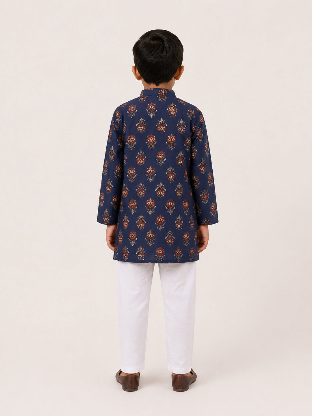 Biglilpeople Boys Navy Blue Floral Printed Cotton Kurta with White Pants Set