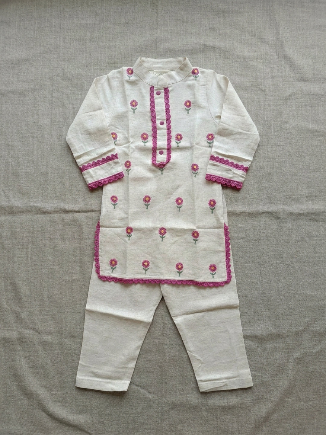 Biglilpeople Girls Ivory Hand Embroidered Straight Kurta Pyjamas Set