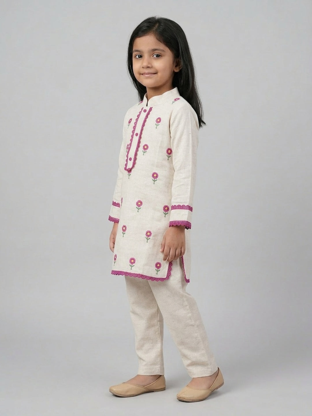 Biglilpeople Girls Ivory Hand Embroidered Straight Kurta Pyjamas Set