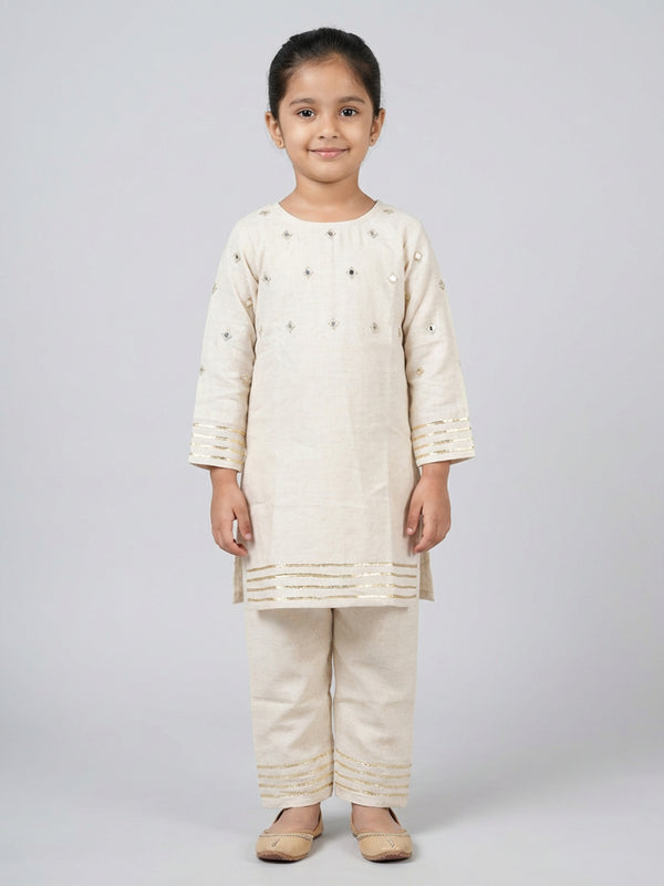 Biglilpeople Girls Ivory Mirror Work Straight Kurta & Pyjamas Set