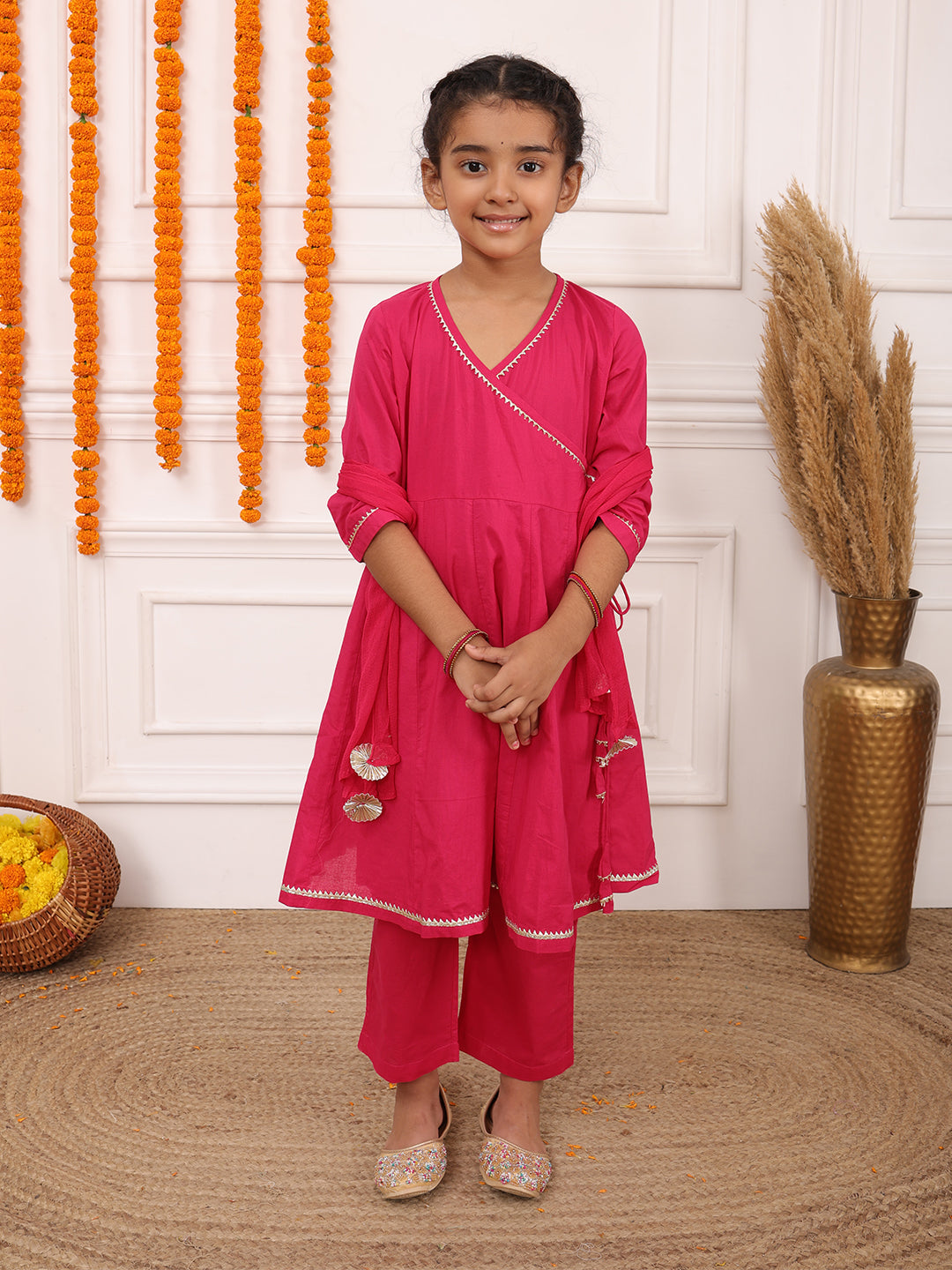 Biglilpeople Girls Solid V-Neck 3/4th Sleeves Angrakha Set