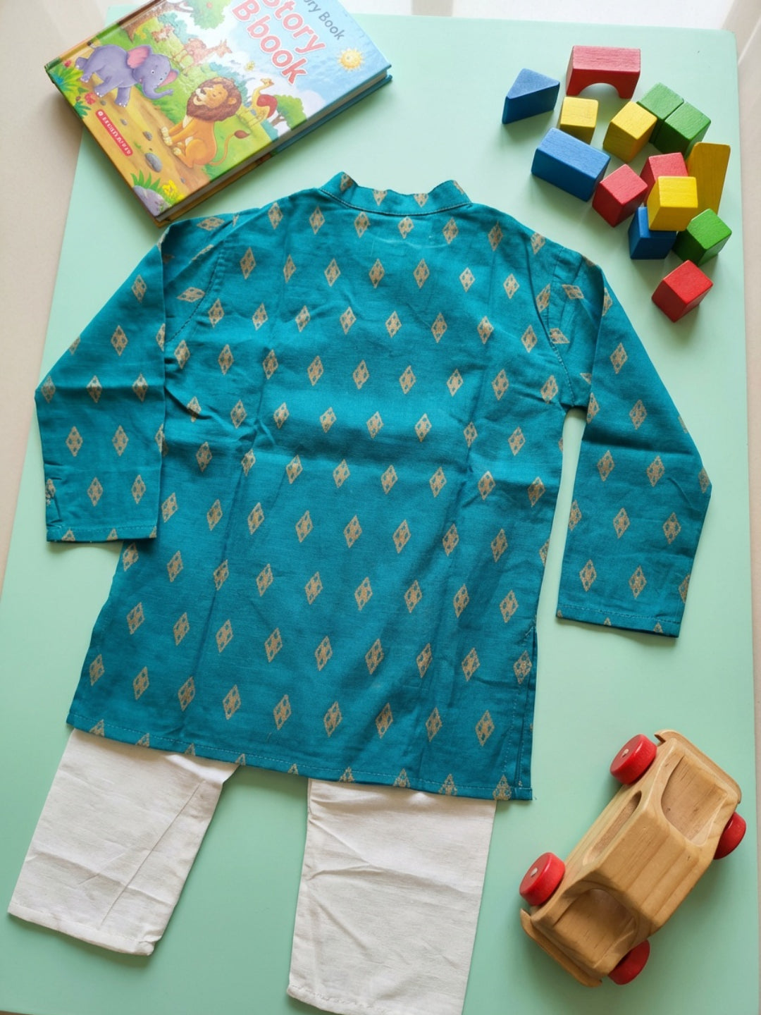 Biglilpeople Boys Teal Geometric Print Mandarin Collar Full Sleeves Straight Kurta Pyjamas Set