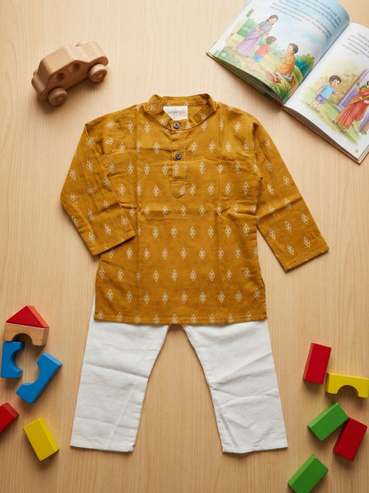 Biglilpeople Boys Mustard Yellow Geometric Print Mandarin Collar Full Sleeves Straight Kurta Pyjamas Set