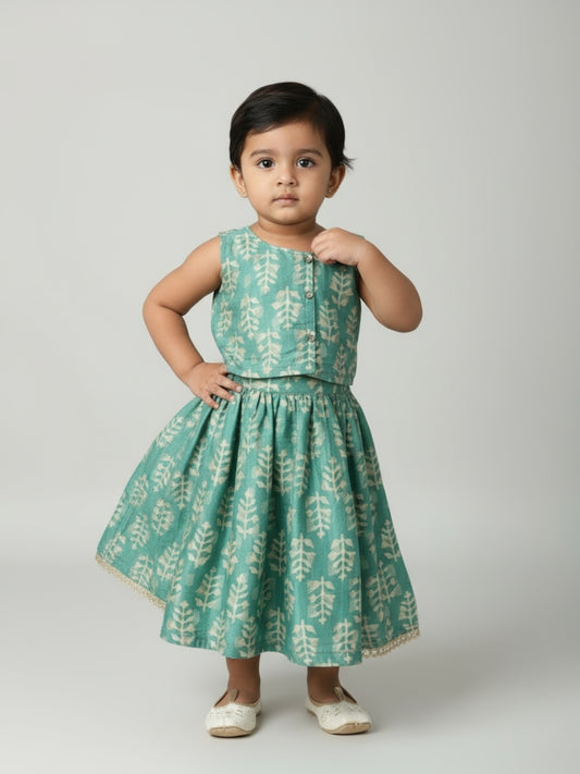 Biglilpeople Infant Girls Printed Round Neck Sleeveless Lehenga Choli Set