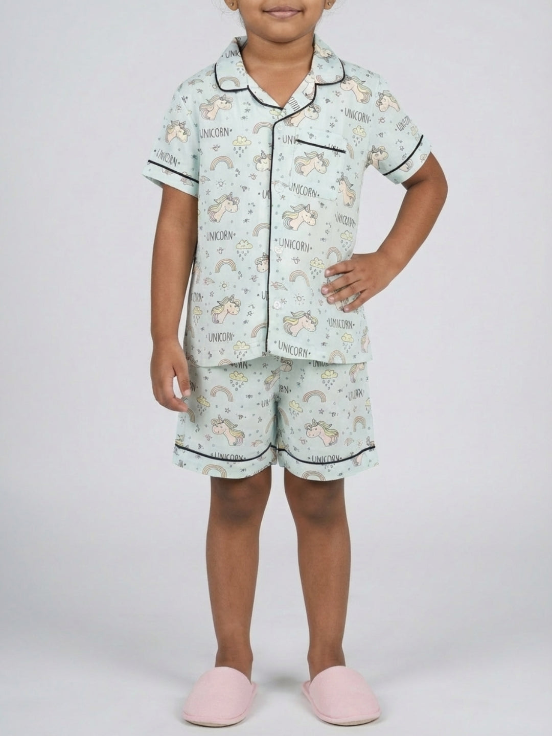 Biglilpeople - Pijama de short y camiseta de rayón en color azul pastel con estampado de unicornio unisex para niños